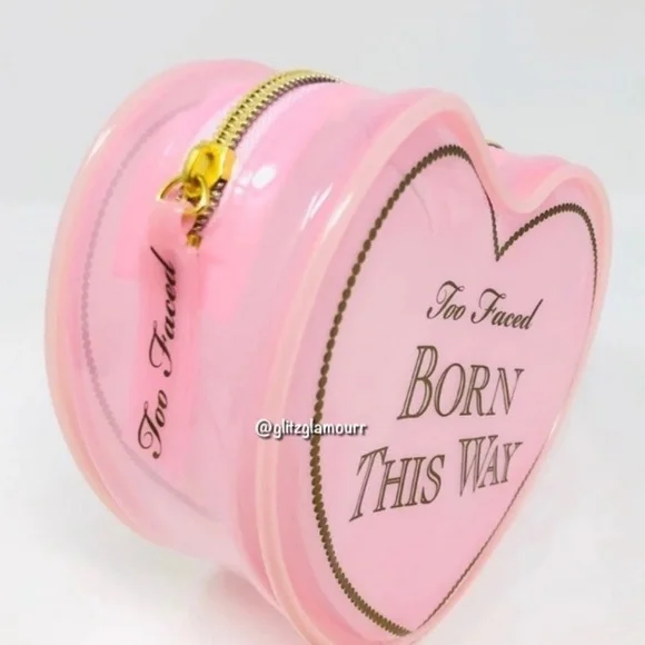 💗Too Faced Born This Way Makeup Bag💗 - Picture 2 of 2